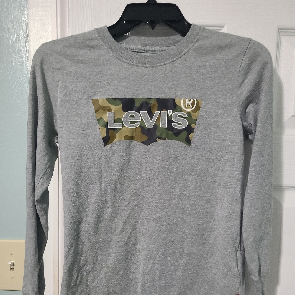 Boyz Levi's long sleeve sz 10/12 like new